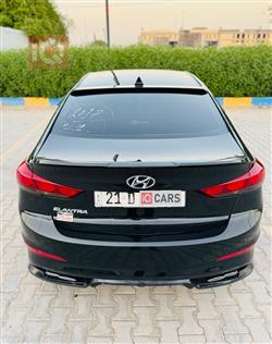 هیوندای ئەلەنترا
